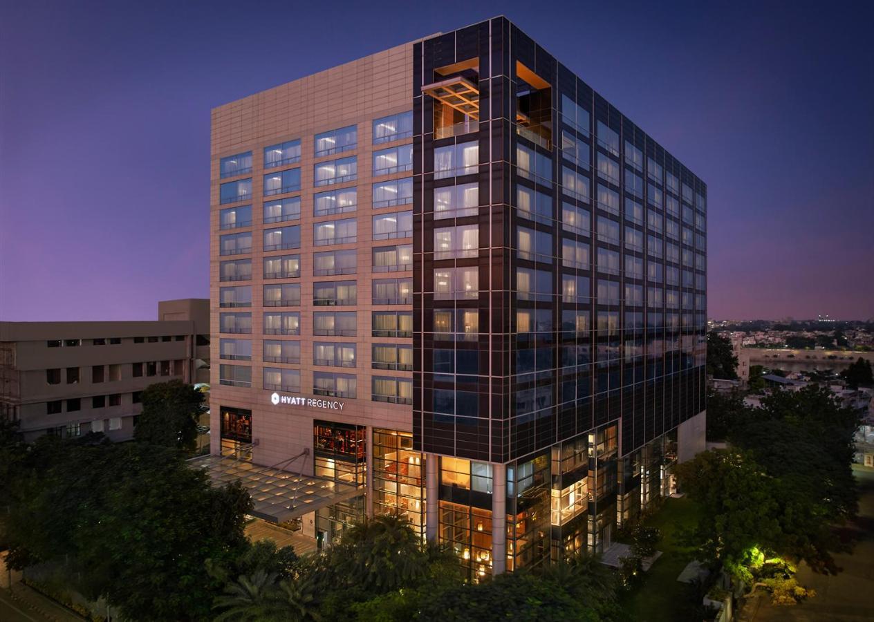 Hyatt Regency Ahmedabad Otel Dış mekan fotoğraf The Hyatt Regency Hotel in San Francisco